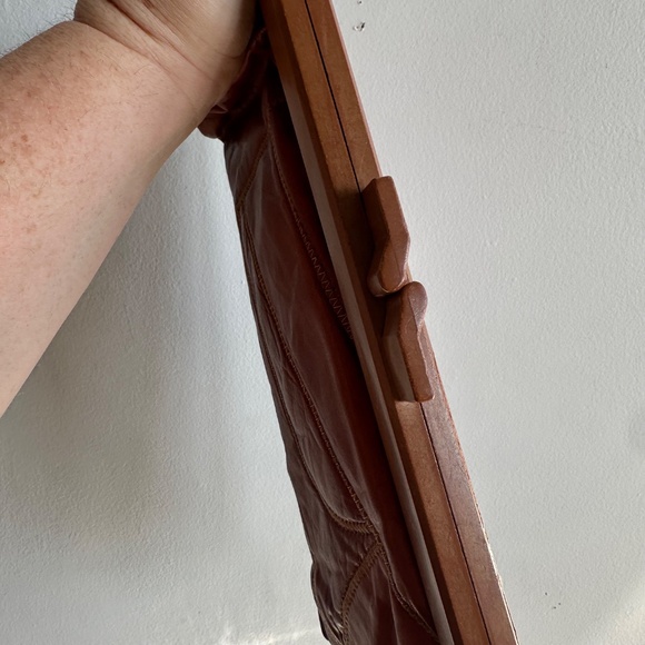 1970’s Genuine Leather Brown Quilted Snap Clutch Purse - Picture 3 of 5